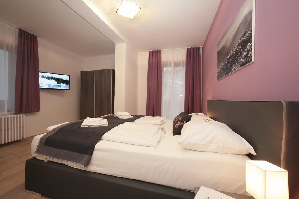 Lake And Cityhotel Edelweiss - Self Check In Zell am See Exterior foto
