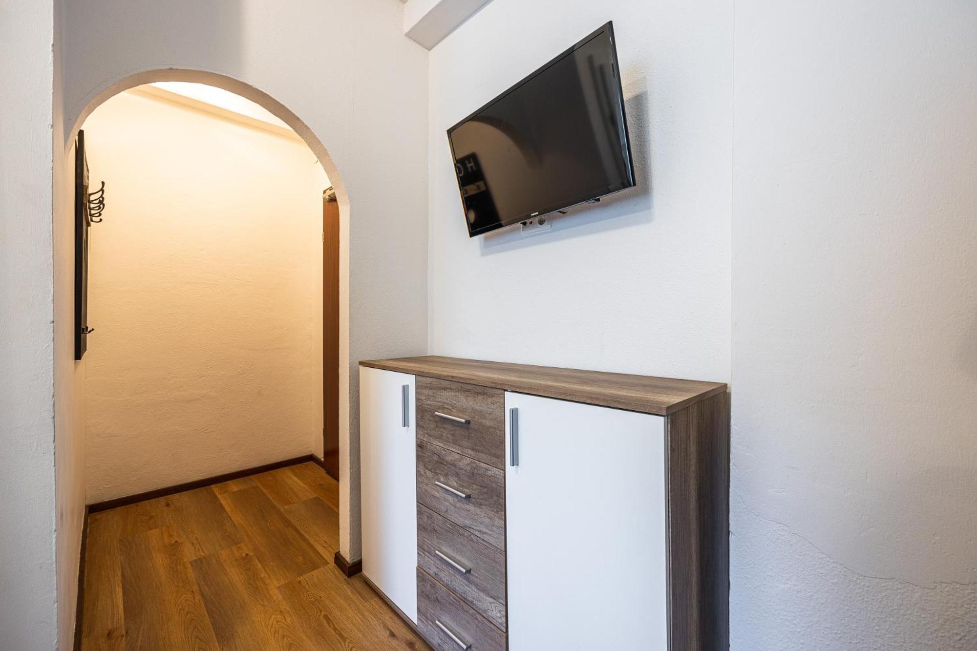 Lake And Cityhotel Edelweiss - Self Check In Zell am See Exterior foto