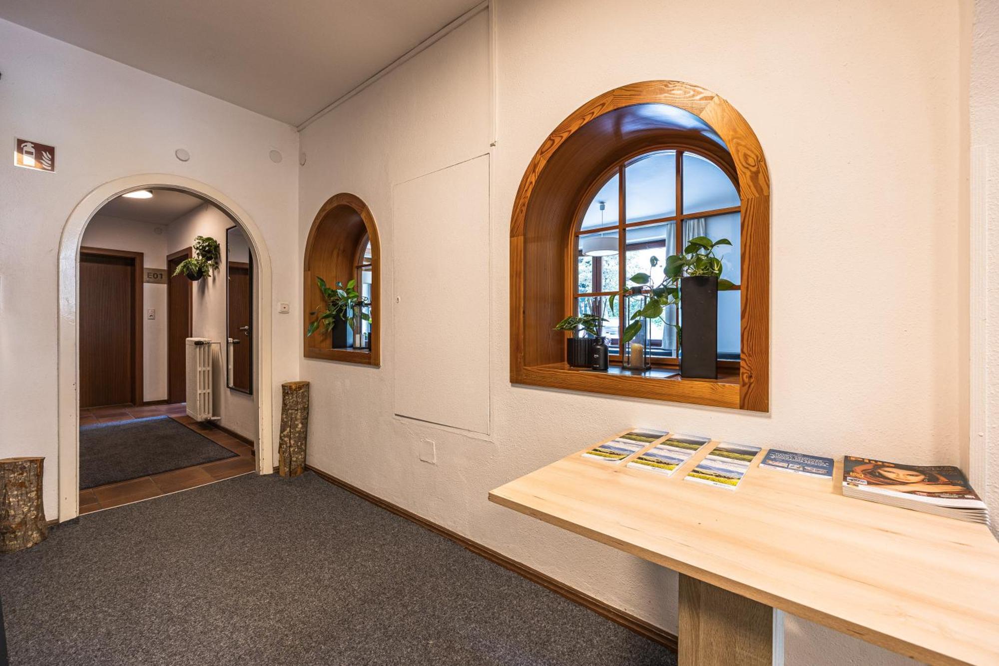 Lake And Cityhotel Edelweiss - Self Check In Zell am See Exterior foto