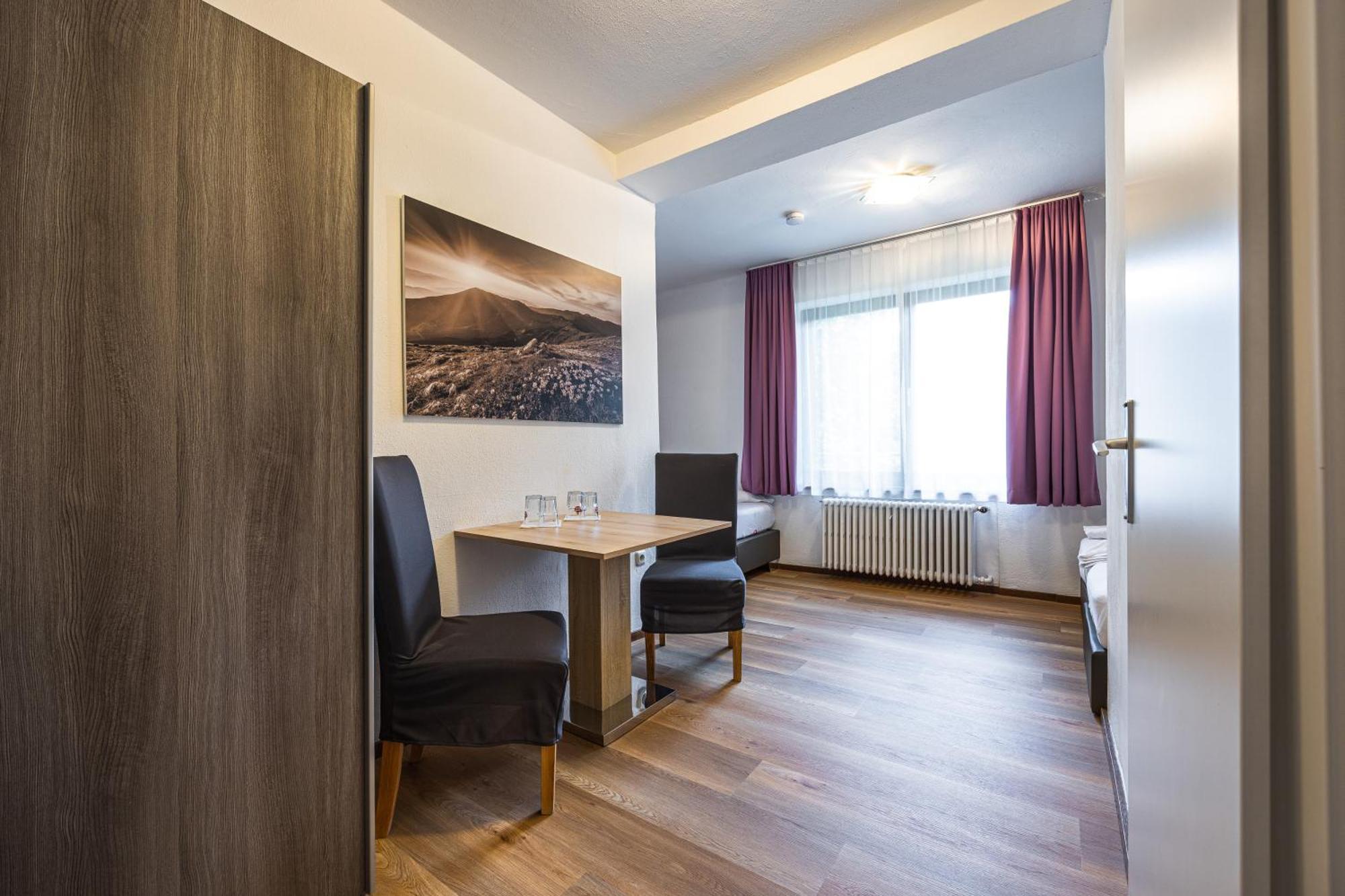 Lake And Cityhotel Edelweiss - Self Check In Zell am See Exterior foto